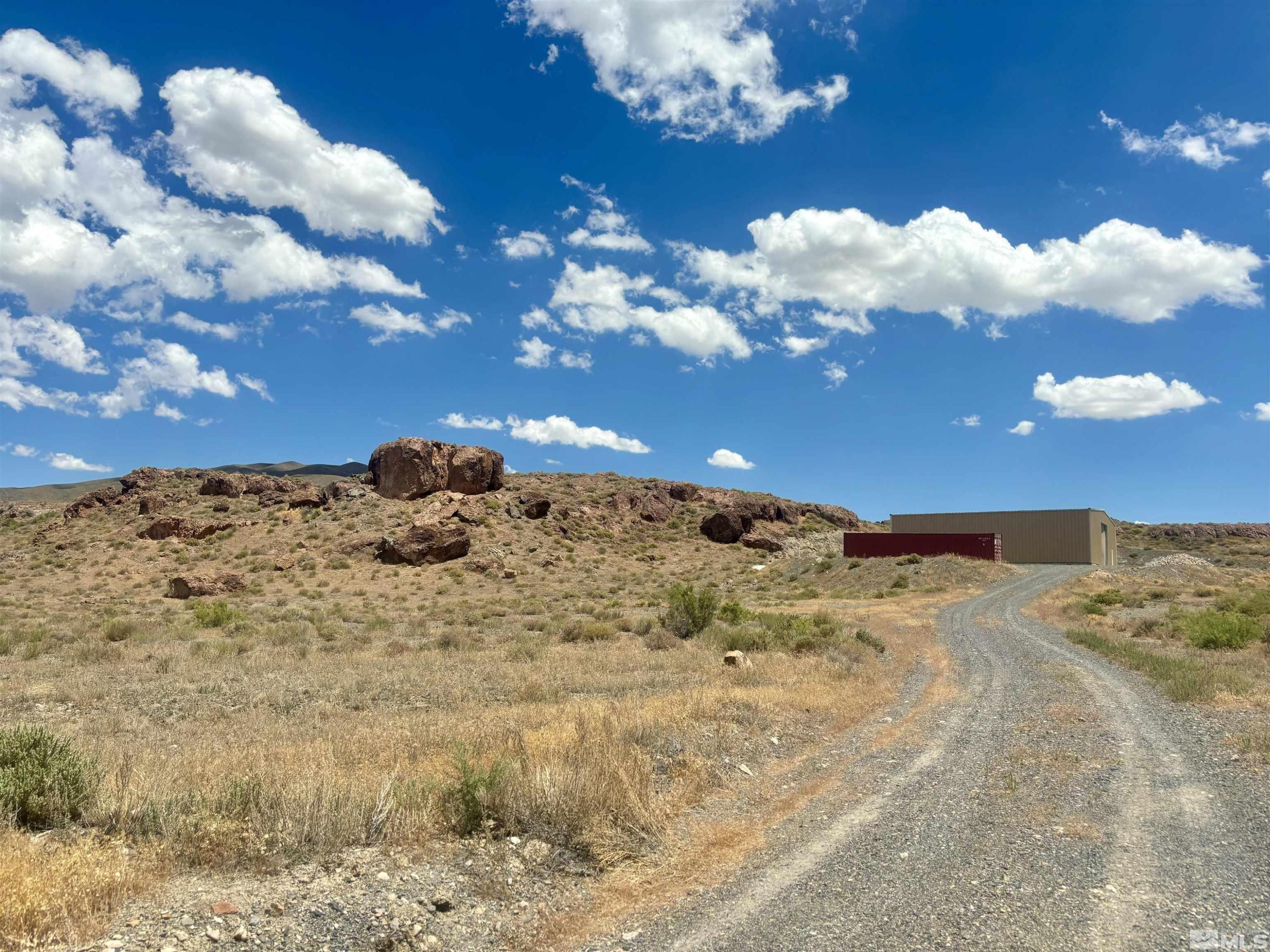 Image 1: Photo 1