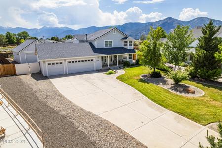 1131 Country Club Drive