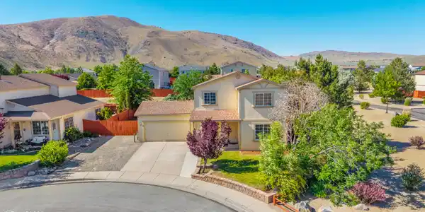 17705 Oakview Court