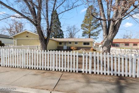 1316 Stanford Drive