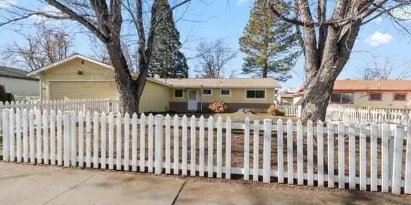 1316 Stanford Drive