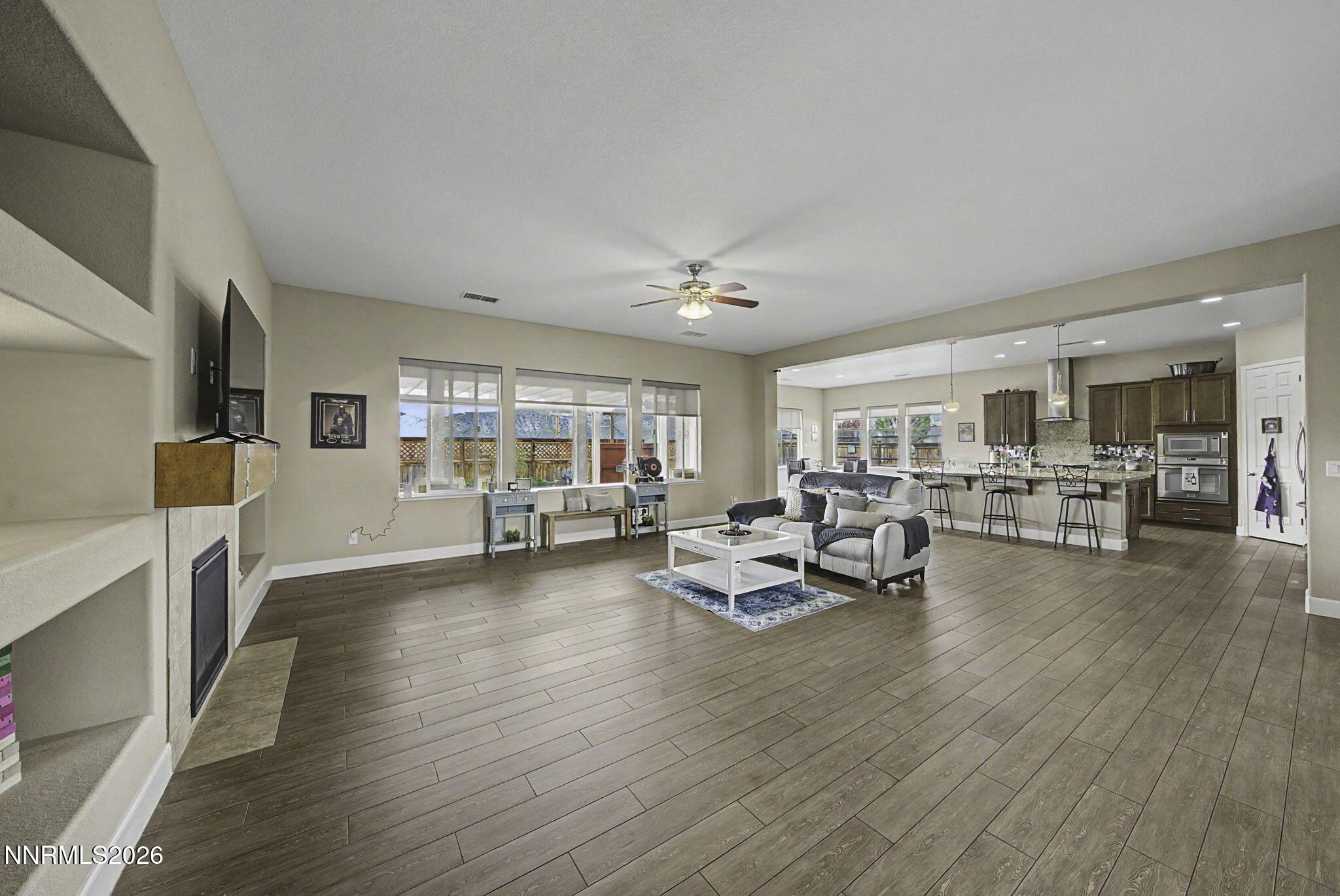 Image 4: Great Room