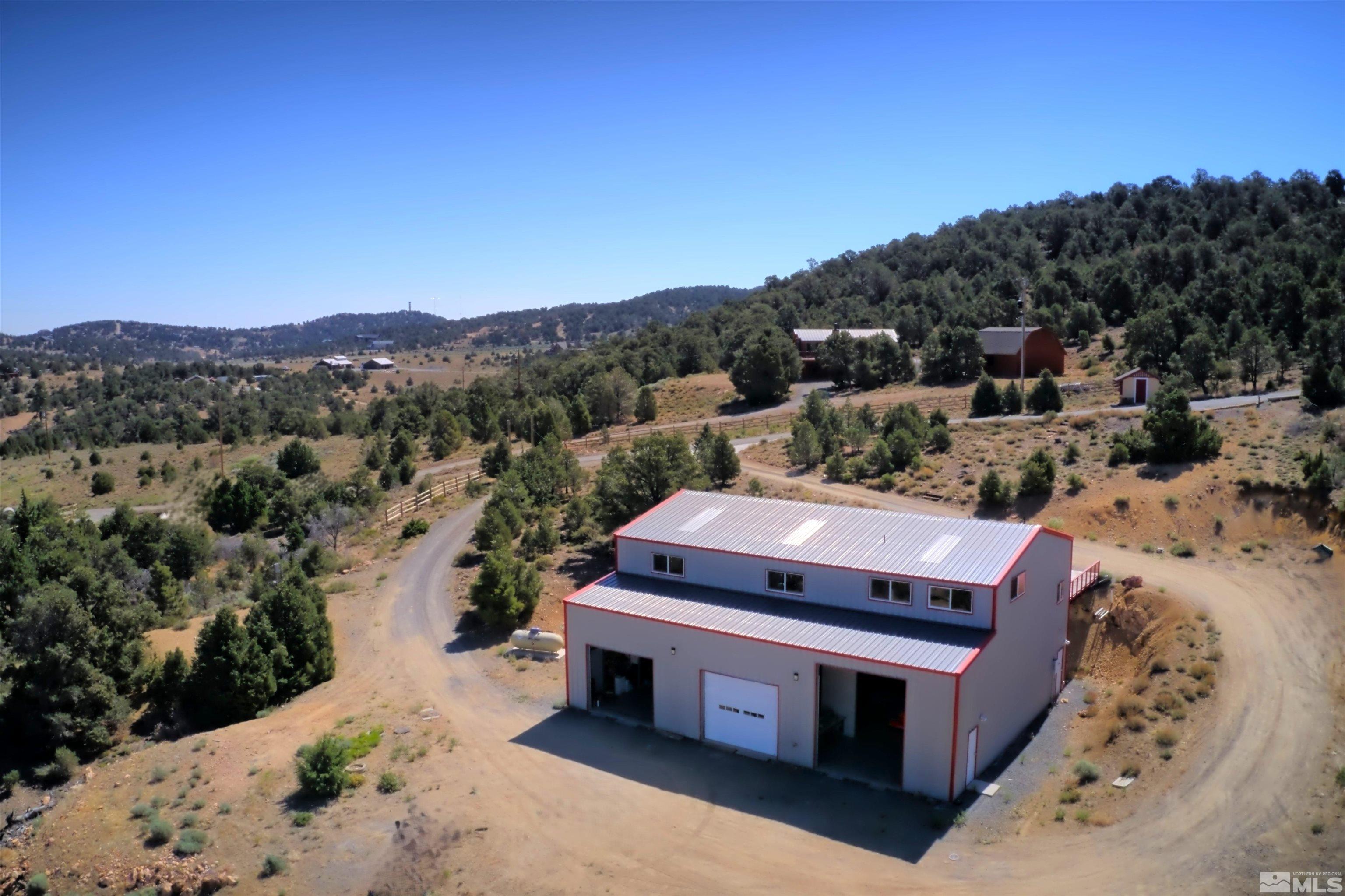 Image 3: Photo 3