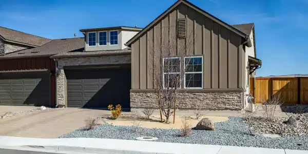 7392 Oakmont Lane