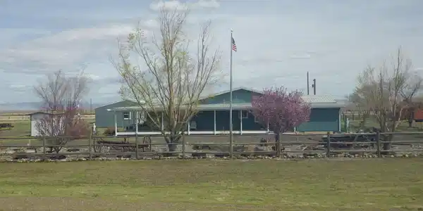 145 E Valmy Frontage Road
