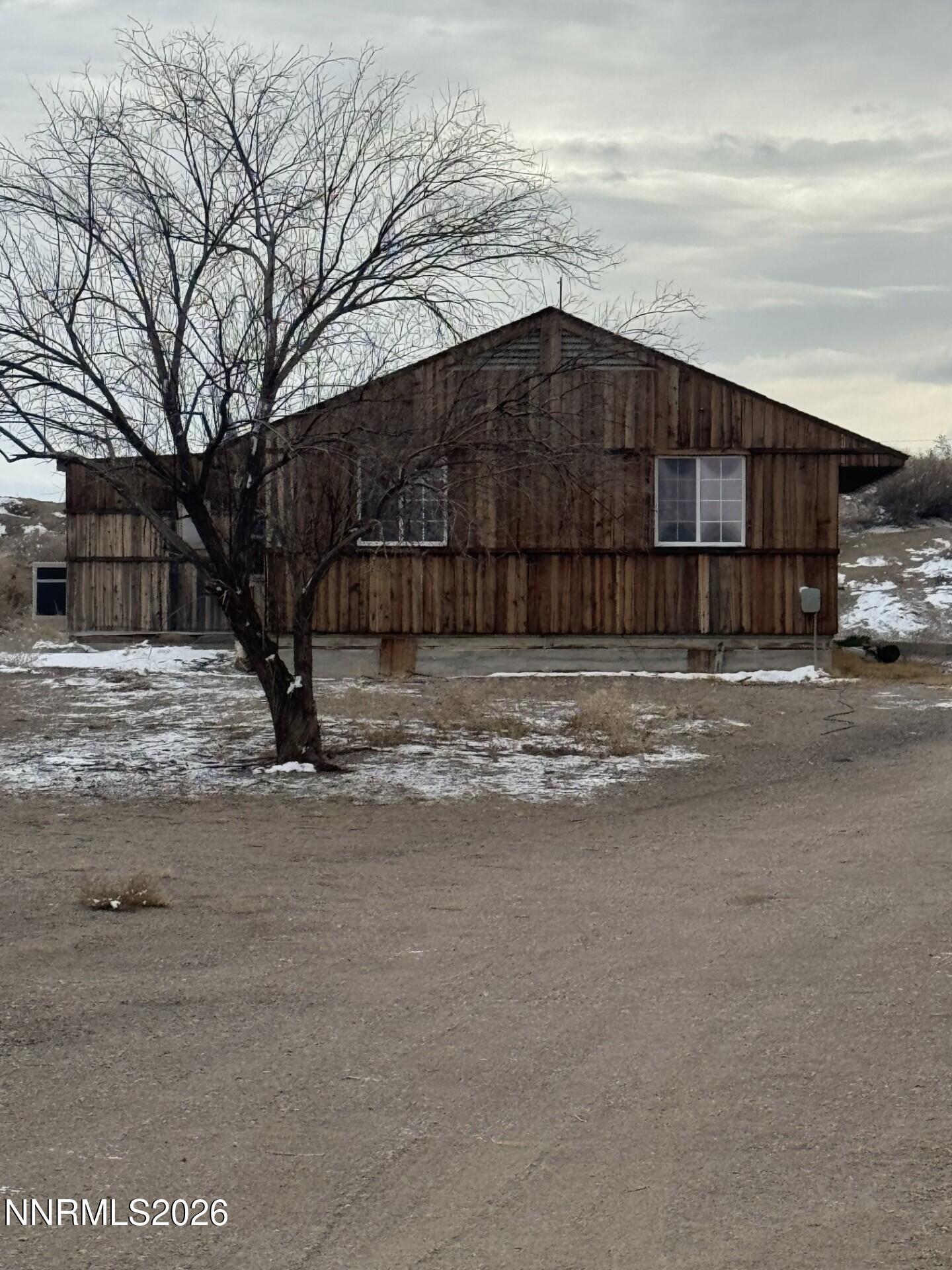 Image 3: 3