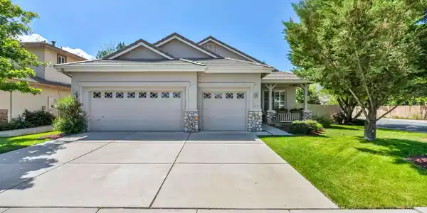 2410 Lincoln Meadows Drive