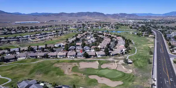 Image 4: 4-web-or-mls-DJI_0057-Edit