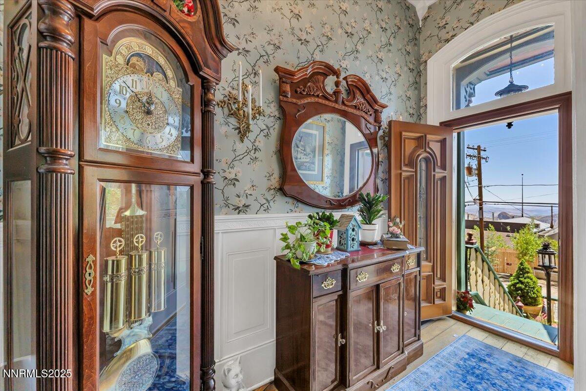 Image 2: 007-158 S B St Virginia City NV 89440 (1