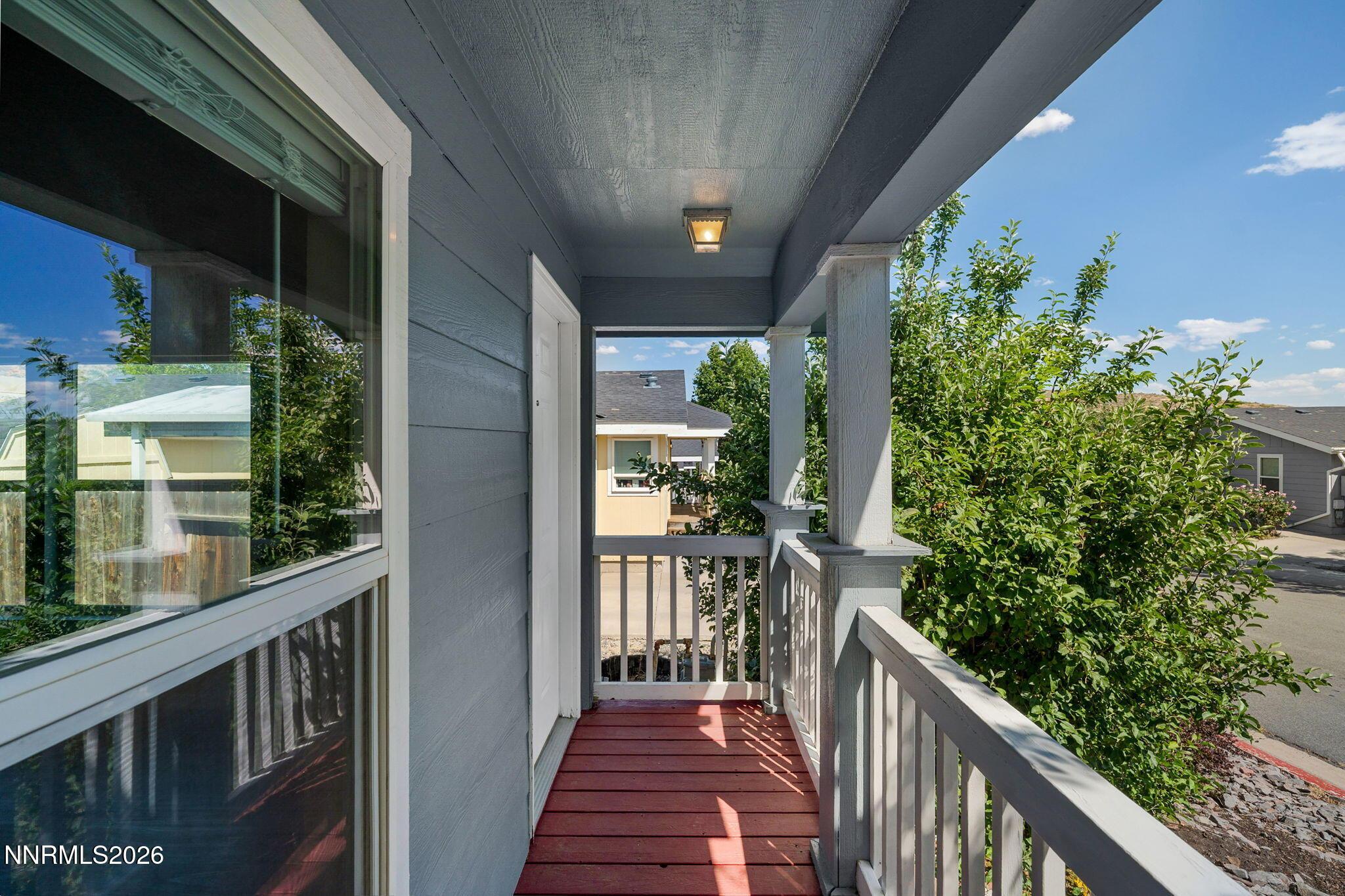 Image 2: 1-web-or-mls-615 Ruby Creek-26
