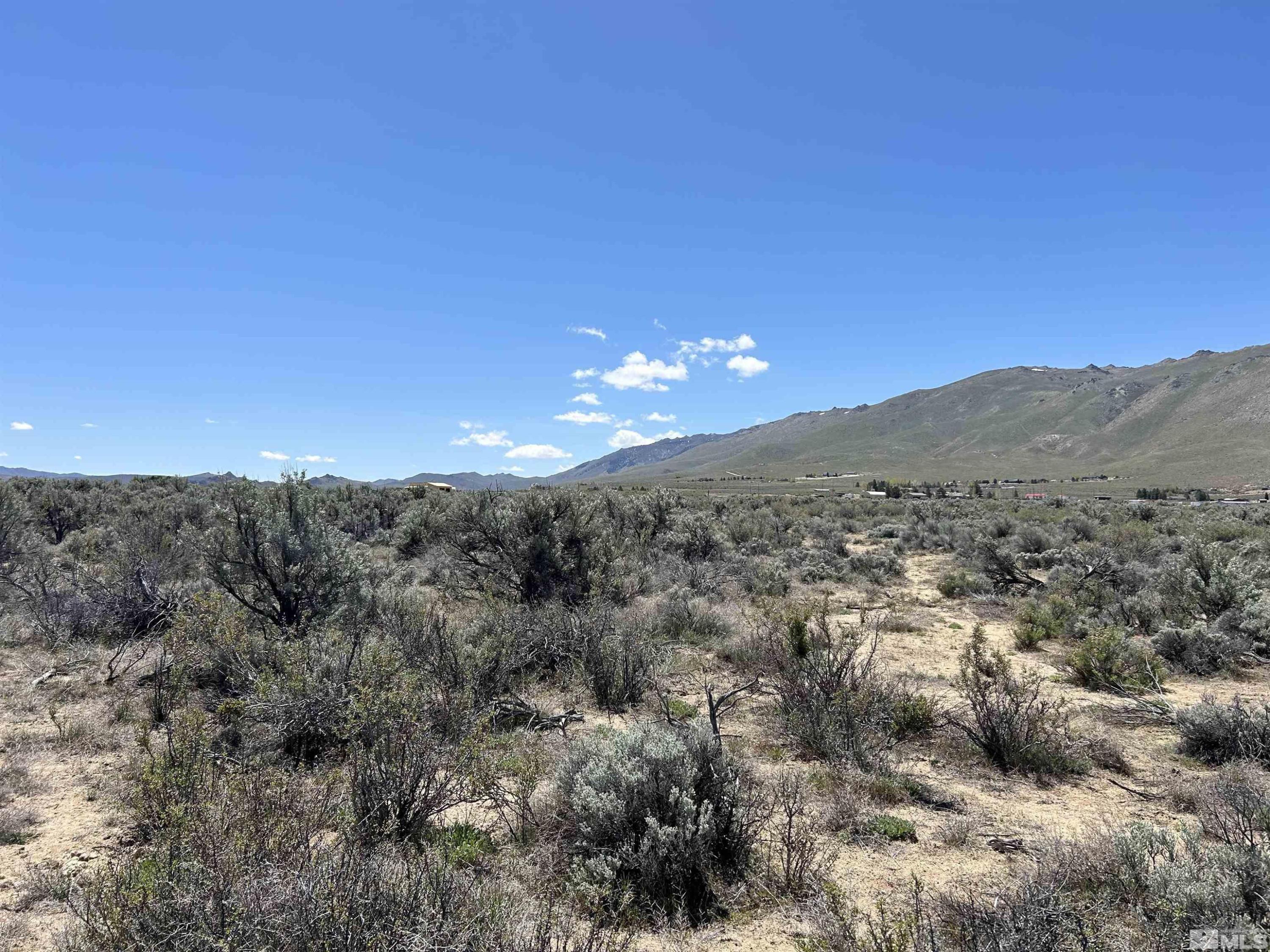Image 2: Photo 2