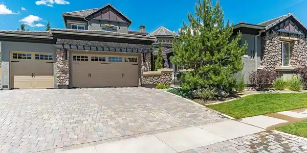 1892 Laurel Ridge Drive