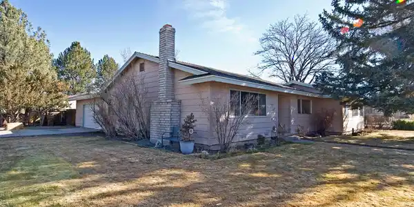 1611 Wildrose Drive