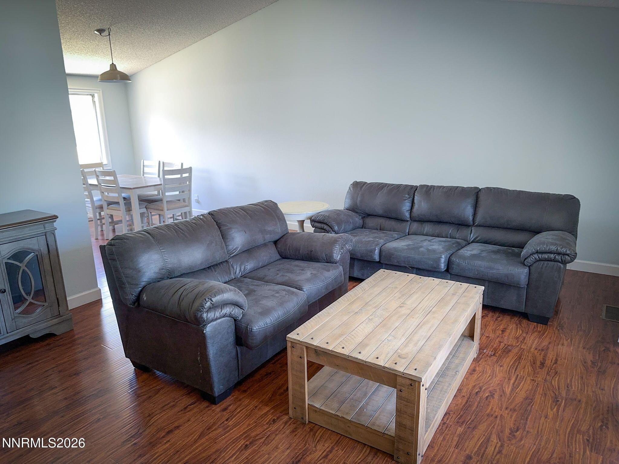Image 4: 4-web-or-mls-Living Room