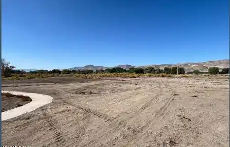 Image 3: North Open Space Parcels 2
