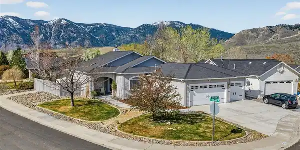3536 Grand View Court