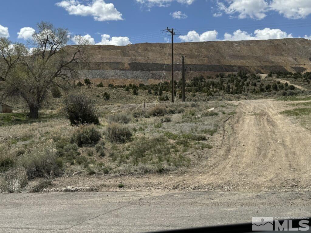 Image 3: Photo 3