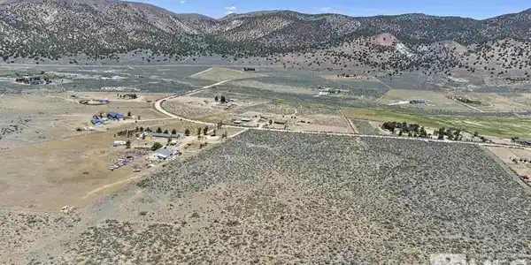 0 N Red Rock