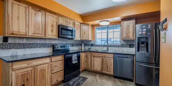 250 Galleron Way