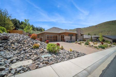 4069 Whispering Pine Loop