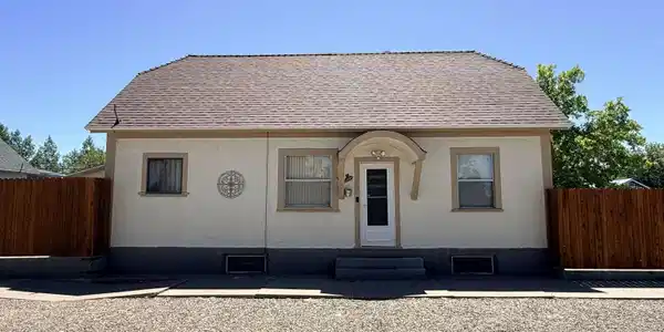 257 W Sixth Street