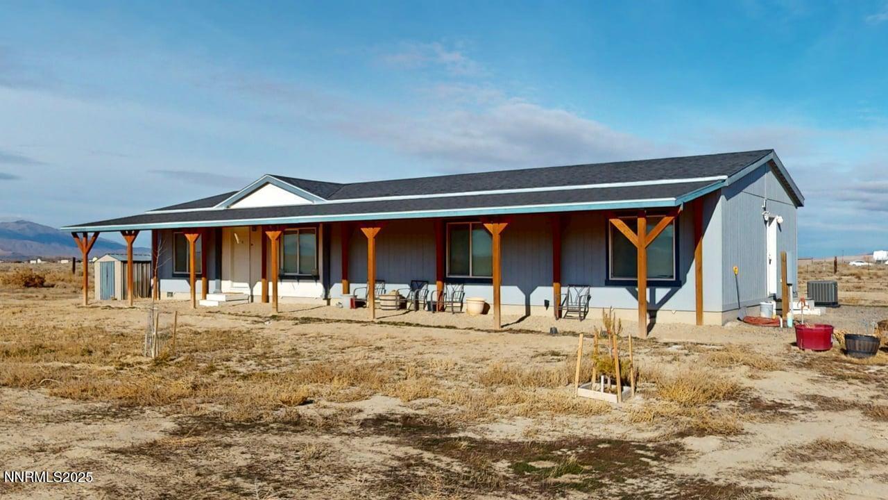 Image 2: Front Covered Space