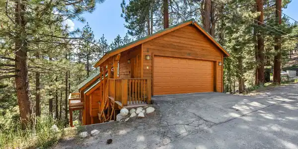 Image 4: 4-web-or-mls-DSC03120