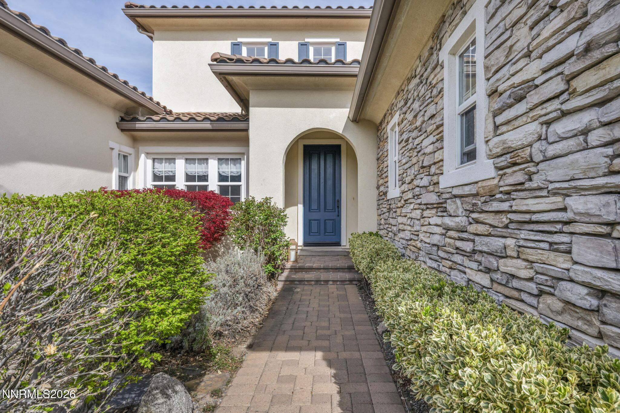 Image 3: 23-web-or-mls-2862-voight-canyon-dr