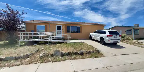 1326 Lynx Street