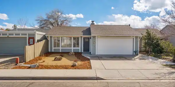 31 Castle Way