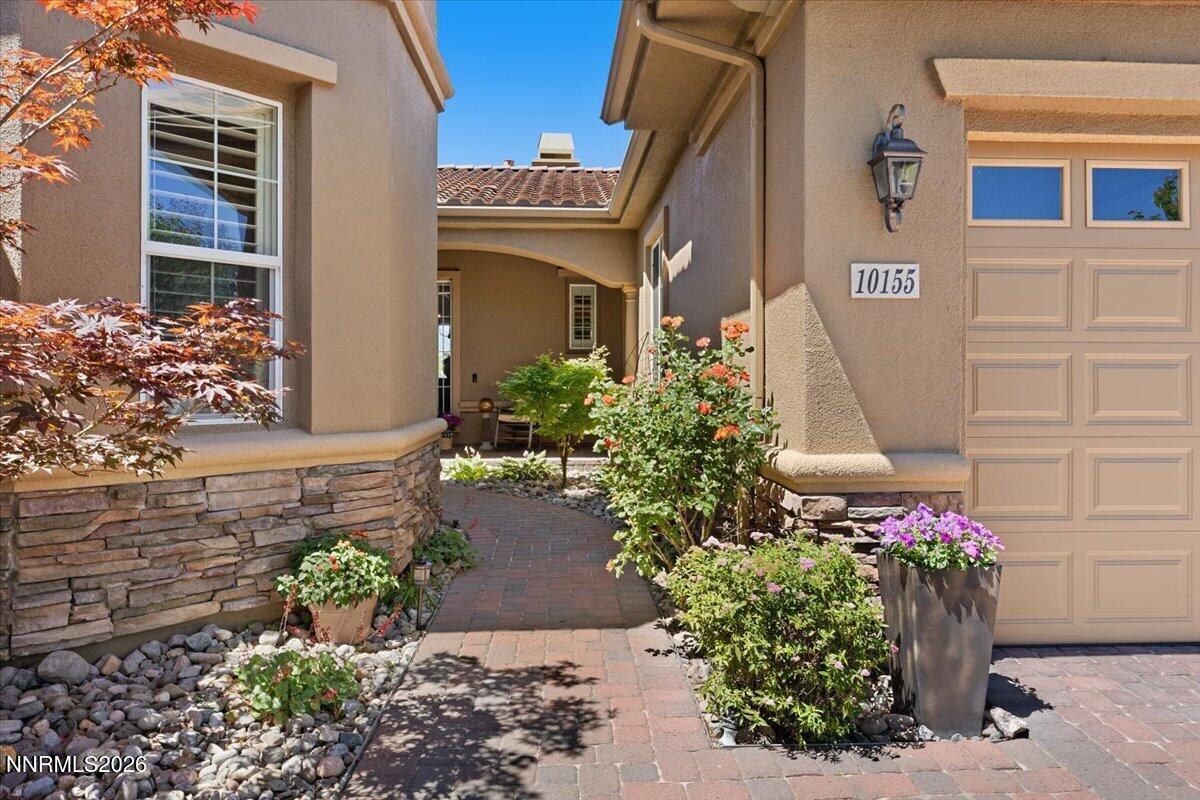 Image 2: 006-10155 Burghley Lane Reno NV 89521 (6