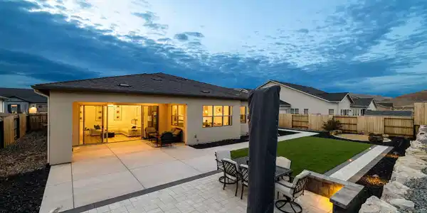 Image 3: 60-web-or-mls-11658 Sugarloaf Peak-61