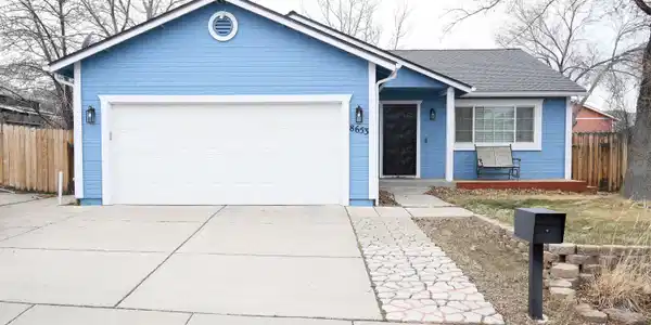8653 Piper Place