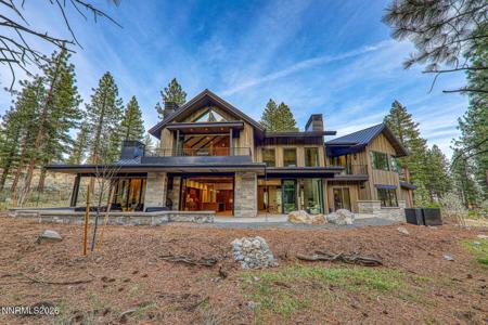 64 Boulders Bend Drive