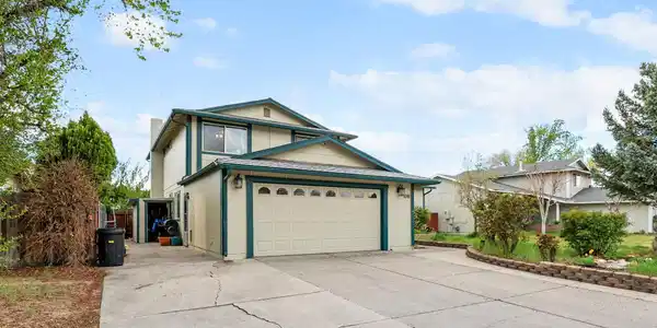1091 Alta Vista Drive
