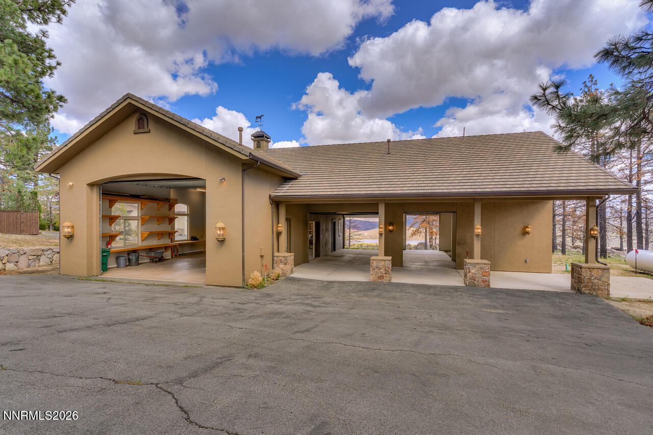Image 4: 7440 Granite Ridge Ct (4 of 25)