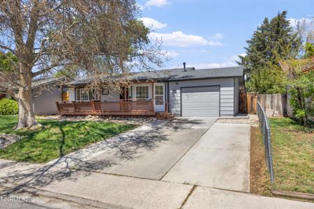 136 York Way