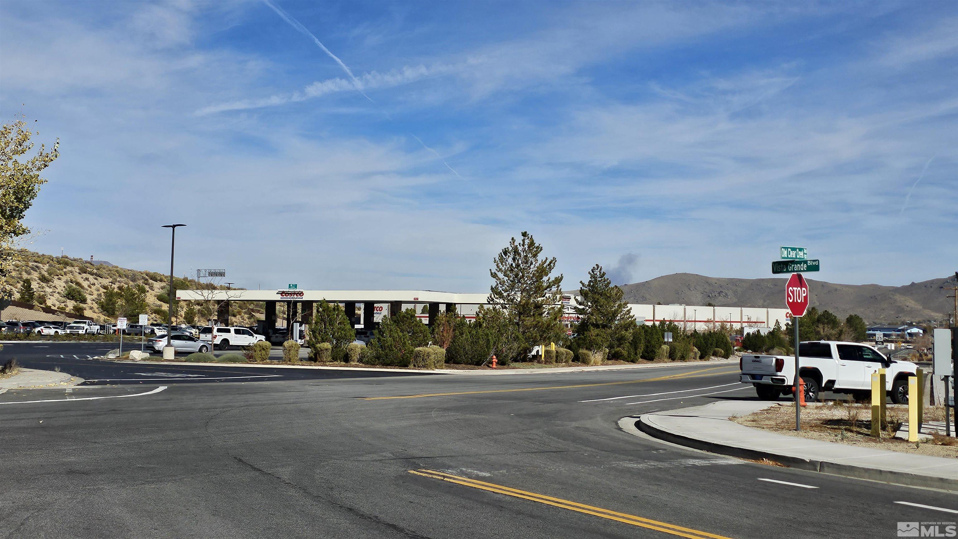 Image 2: Photo 2