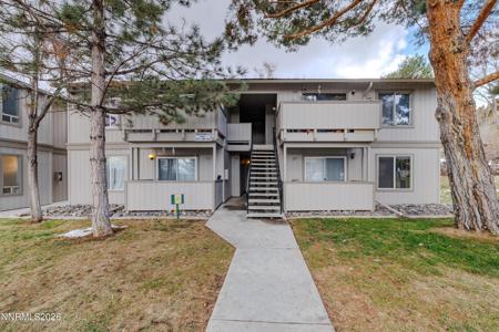3935 Clear Acre Lane