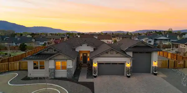 921 Rainshadow Way