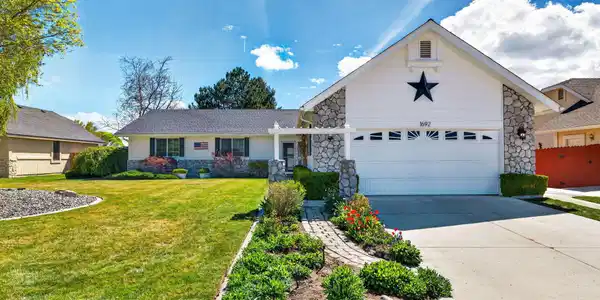 1692 Lantana Drive
