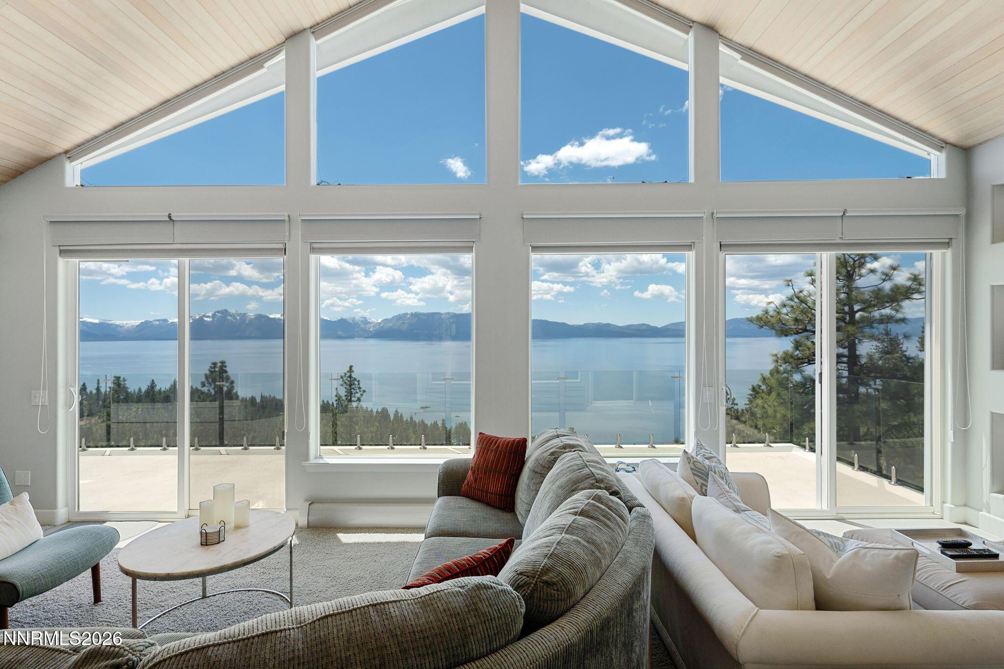 Image 2: 22-web-or-mls-1348 winding way-24
