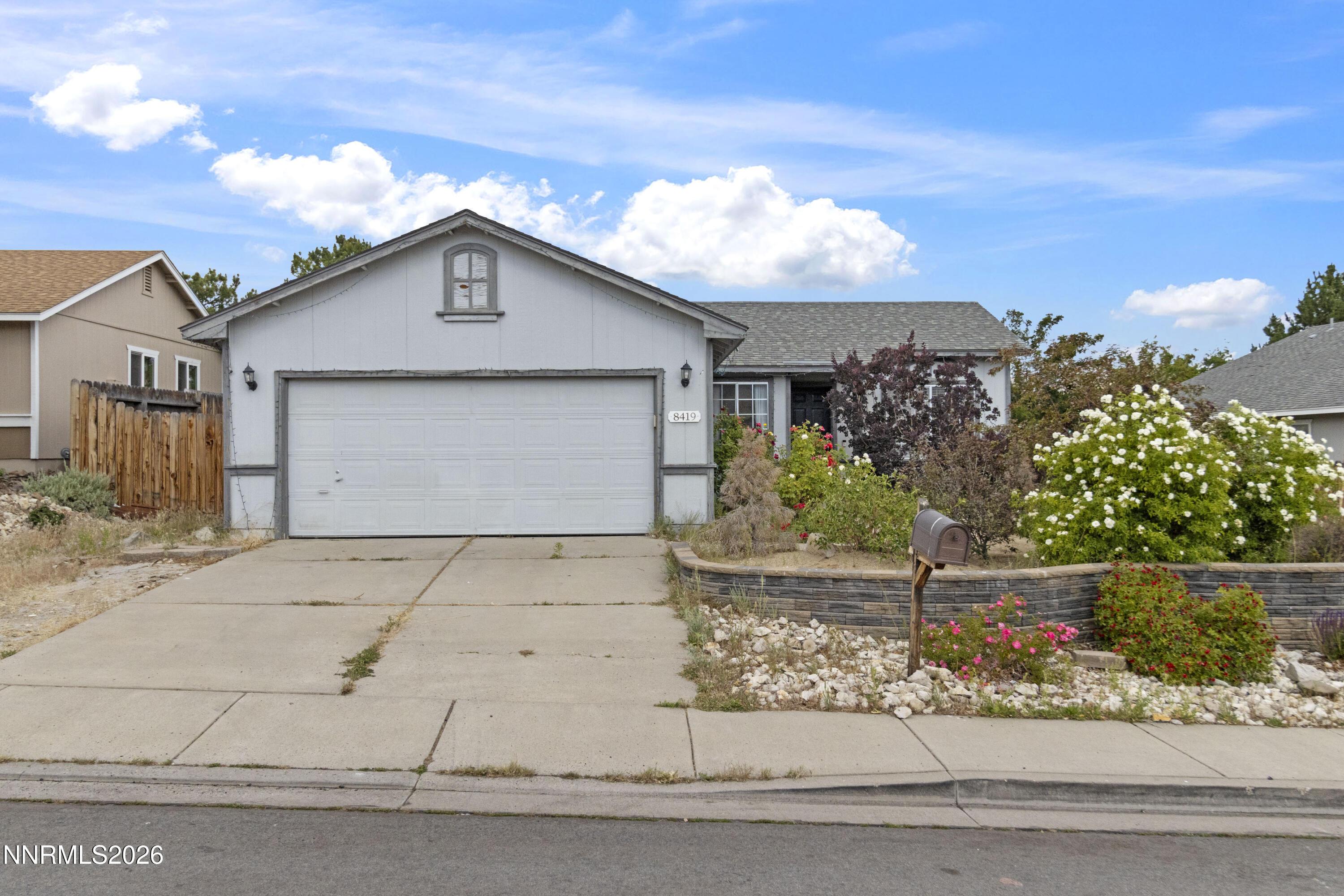 Image 3: 8419 Sopwith Blvd 03