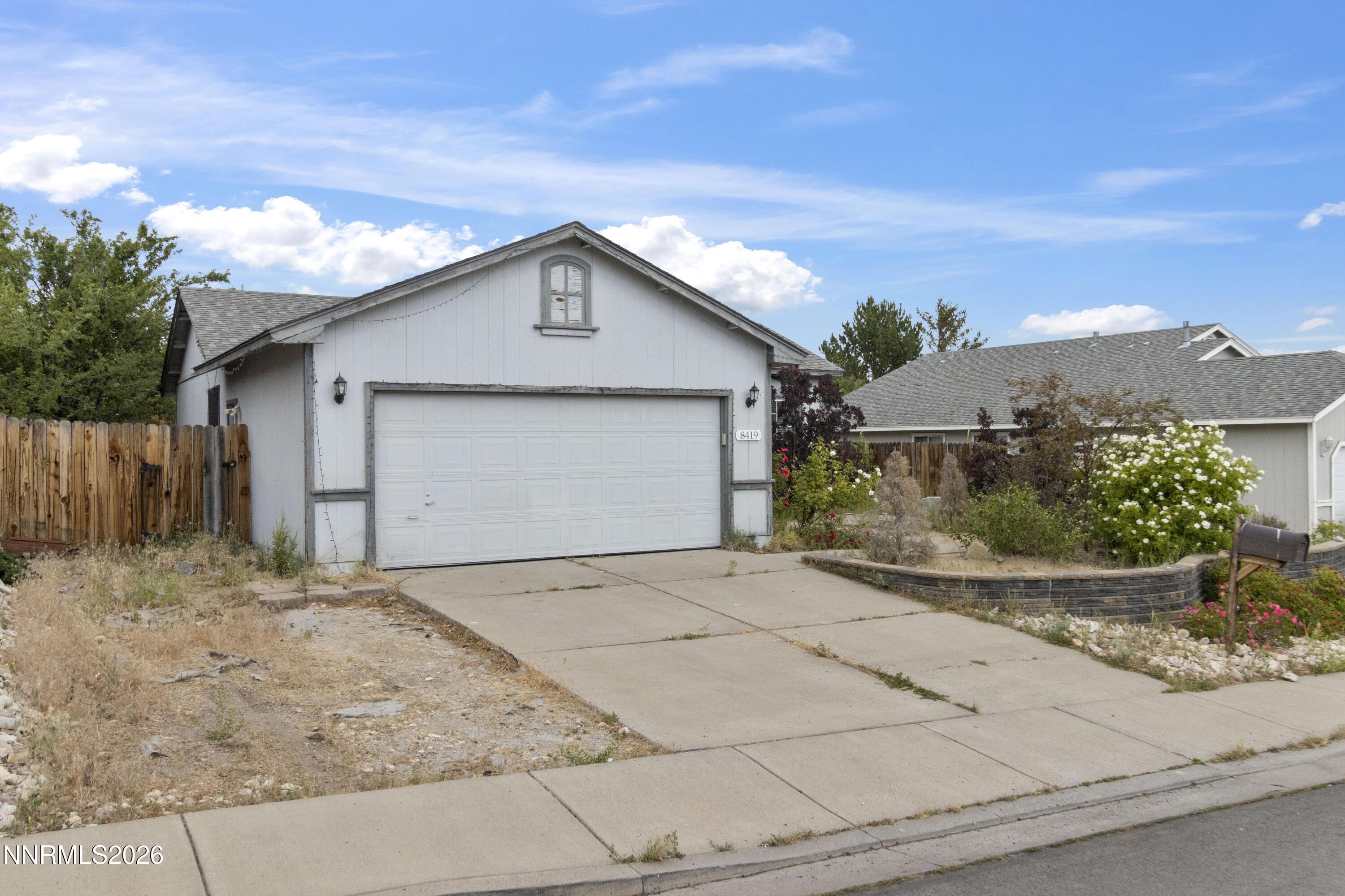 Image 4: 8419 Sopwith Blvd 04