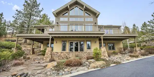 54 Bennington Court