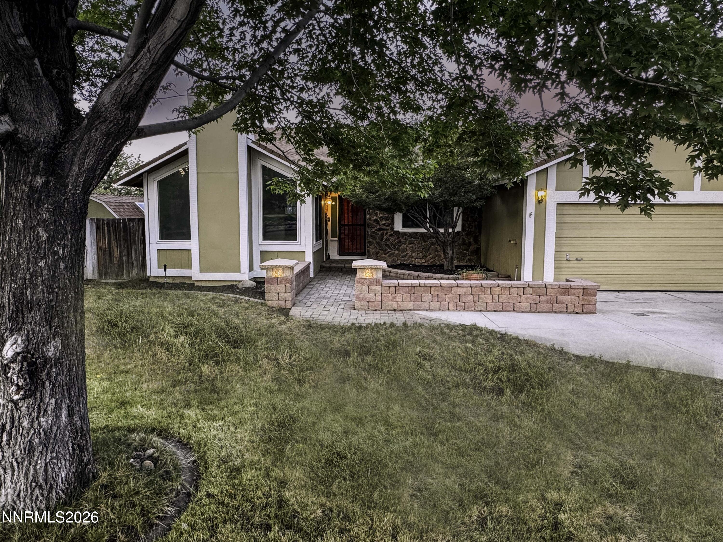 Image 4: image00001-Edit