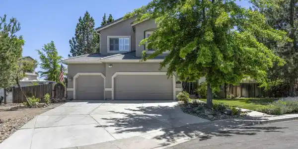 5910 Roxbury Court