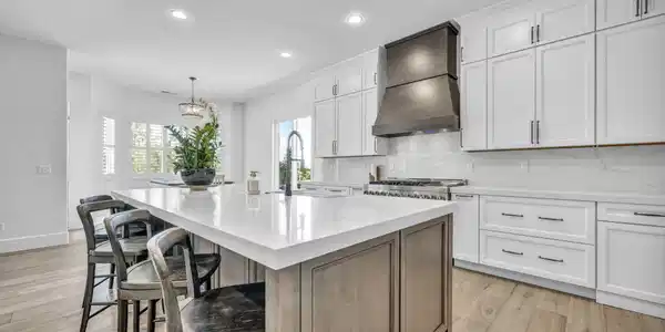 Image 4: 78-web-or-mls-14725-chateau-ct