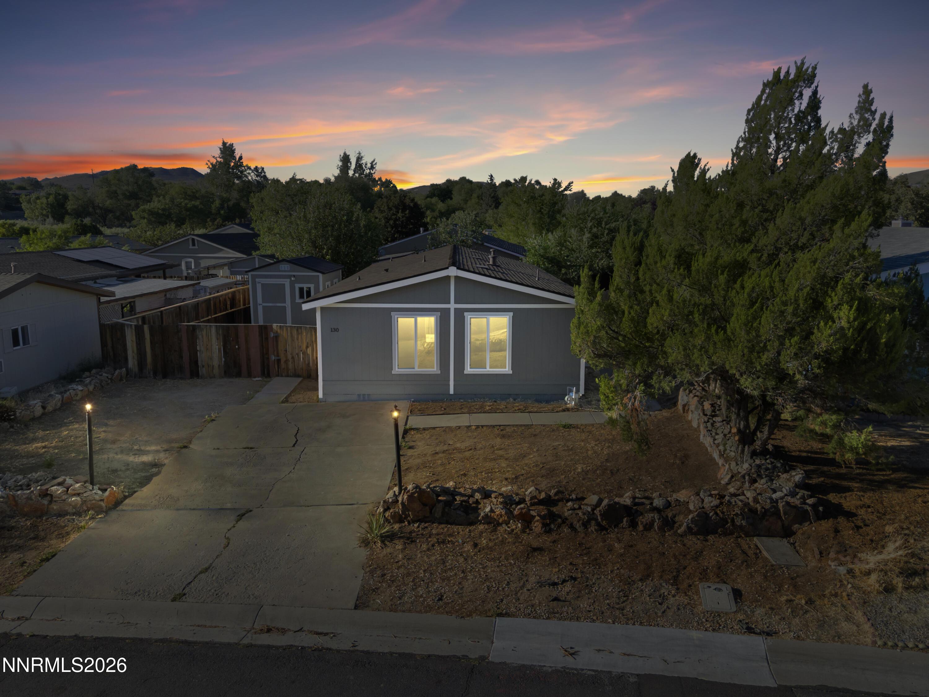 Image 1: 130 Lofty View Dr 02