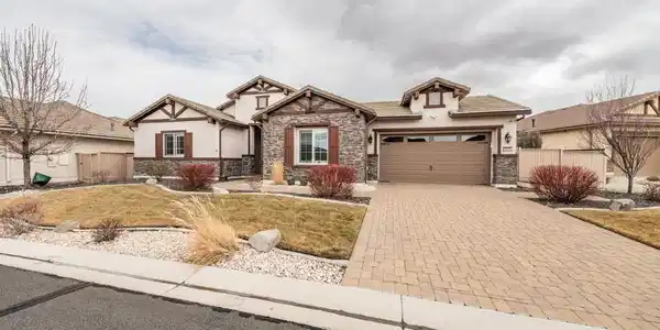 2210 Trakehner Lane